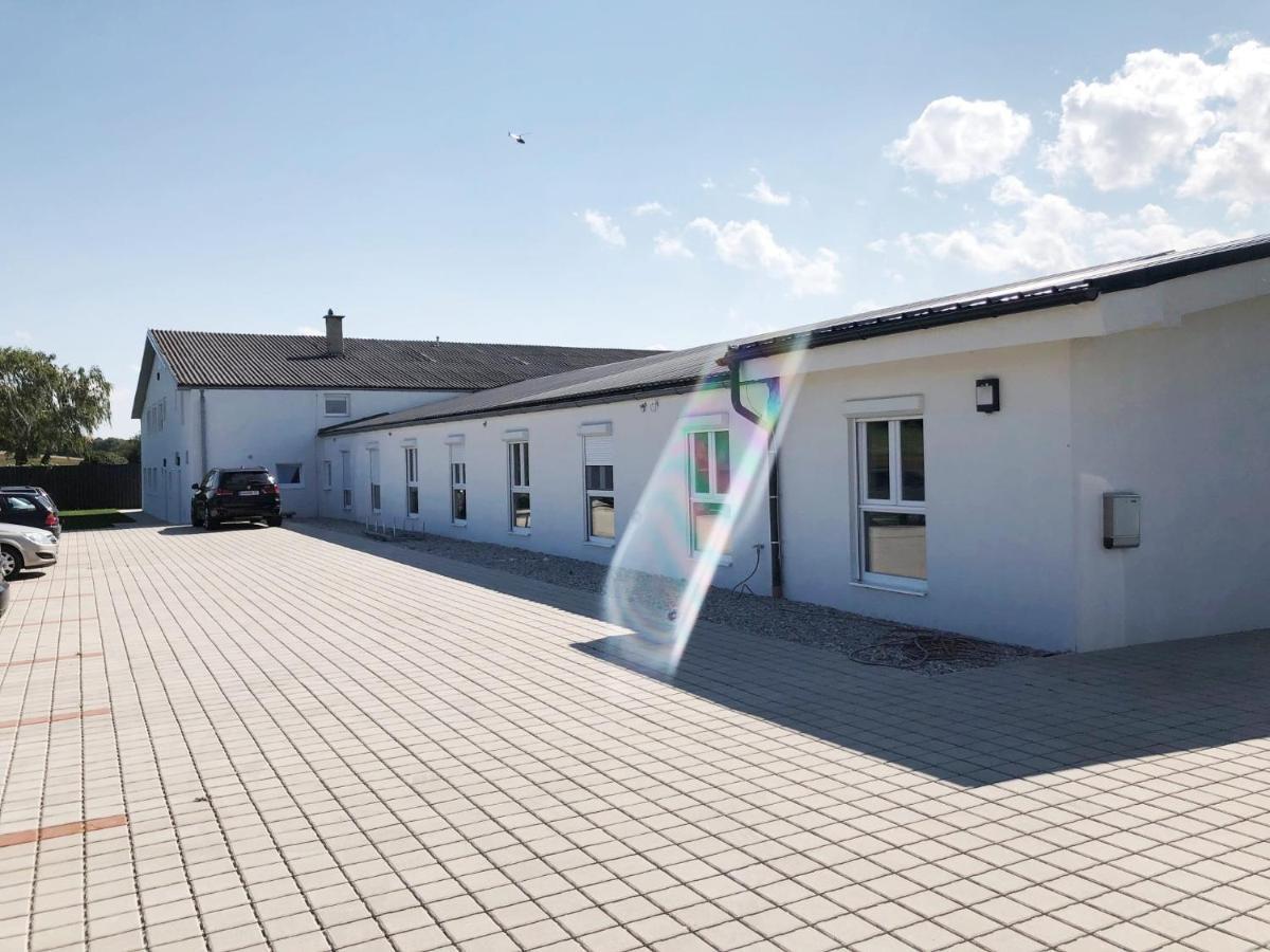 Gaestezimmer Oedenburgerstrasse Pottsching 外观 照片
